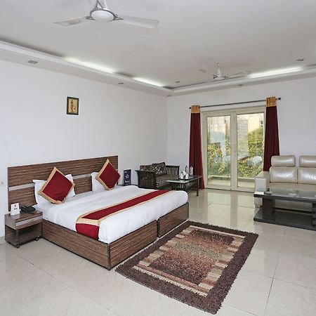 Oyo 10257 Hotel Lotus Park Gurgáon Kültér fotó